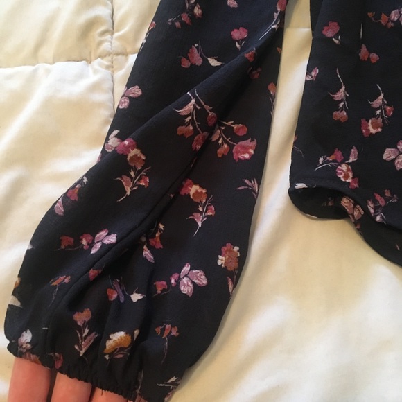 Super cute boho top - Picture 6 of 8